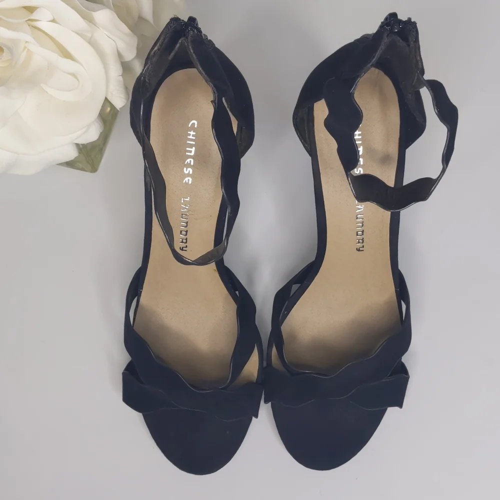 Chinese Laundry Women's Black Heels Size 8
